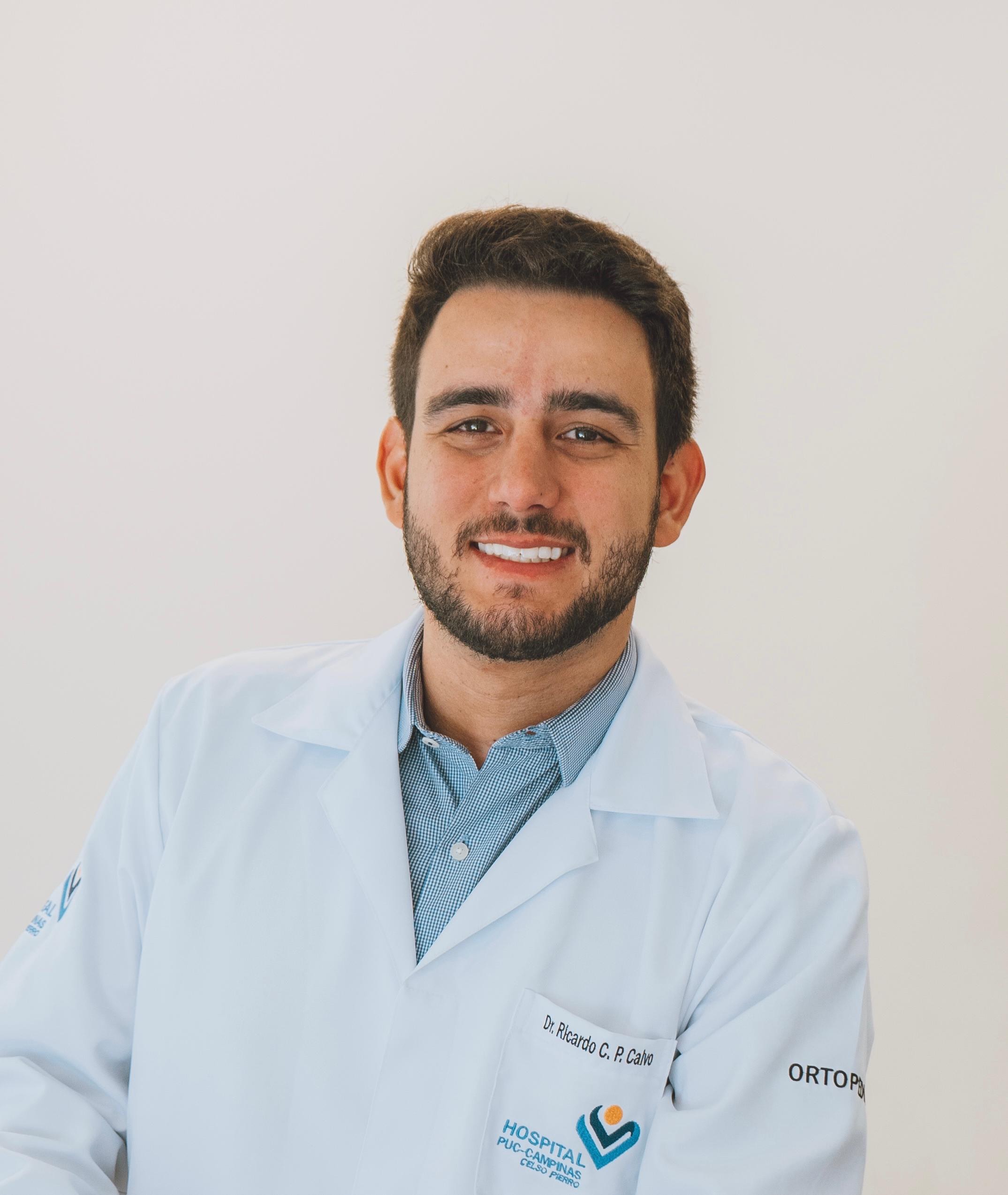 Dr Ricardo Calvo PHOTO-2025-11-10-23-23-51